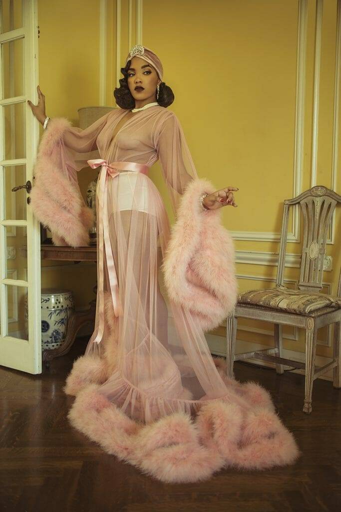 thelingerieaddict:  A Hollywood Heroine, pt. 2: More of Our Vintage-Inspired Lingerie