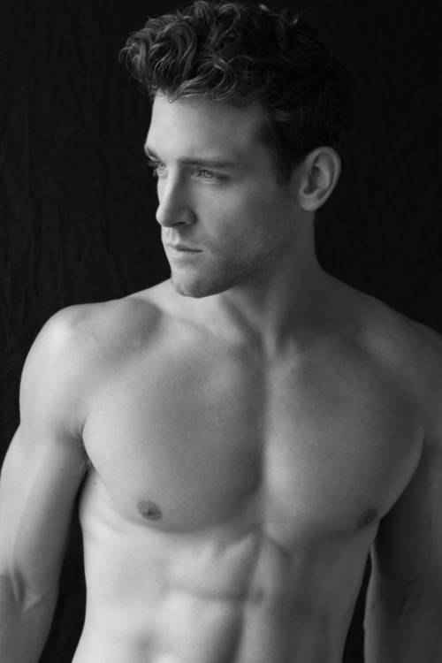 mcklyncole:  Tony Trahan - The Campbell Agency / TCMPhoto by Mcklyn Cole