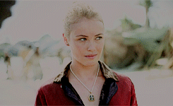 switchbladekiller:black sails meme ➸ favorite platonic relationship↳ Eleanor & Mr Scott“Can’t be