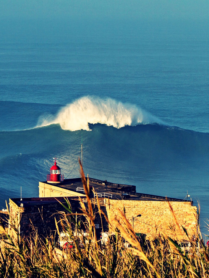 surf4living:  guess where ph: miguel caparica