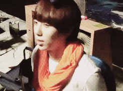 sunieekiss-deactivated20140313:  blue bow 