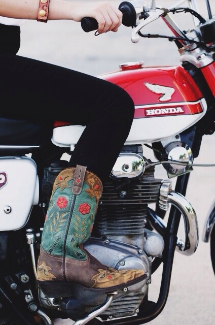 heritagemotoriders:  Our girl Anna on the 1969 Honda CL350 Scrambler. Dad restored