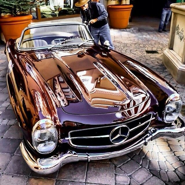 doyoulikevintage:  300SL Roadster