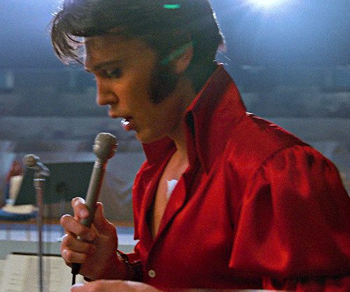 You Know The First Thing I Ever Recorded, The Very First Thing, Was An Old, Uhh, Rhythm-and-blues Type