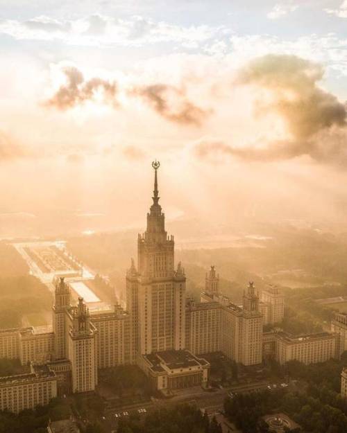 (via Moscow State University, Russia. : CityPorn)