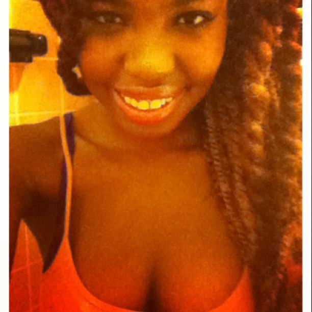 quitethefreak:i got a big ass head.and a crooked smile.and fucked up teeth.but today,