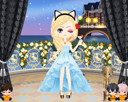 Also incase anyone is wondering how the blue crystal gown 300 heart bonus dress looks