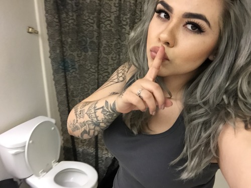 bigdicktribe:  🚽