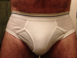 pup-sleeves-underwear-pics:  Pup in Stafford