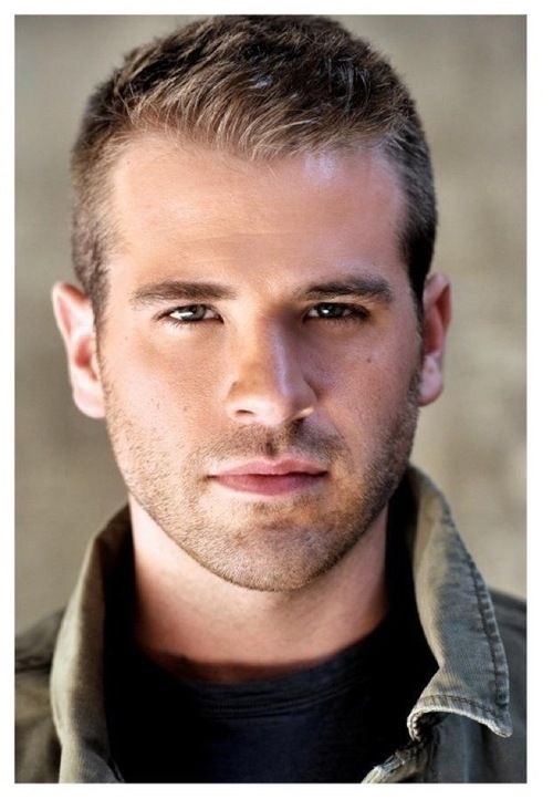 baystreetbeef:Actor Scott Evans brother of Chris Evans  #scottevans #chrisevans