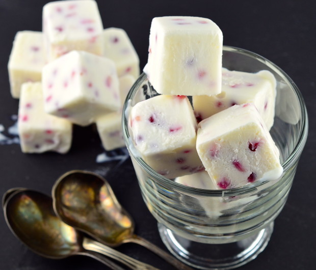 beautifulpicturesofhealthyfood: Frozen Greek Yogurt and Pomegranate Bites…RECIPE