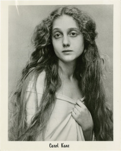 20Thcenturyfoxcontractplayer: Carol Kane, 1976 An Agency Memo On The Verso Of The