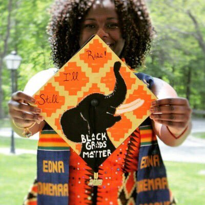 sephezade:  cartnsncreal:  black girls getting their degrees is my aesthetic 👏🏾🎓👑  We are Magic!    Congratulations Ladies!!! 