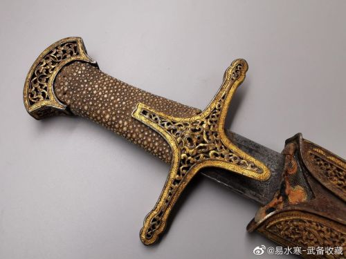 Chinese short sword, Qing Dynasty, 17th-18th century.