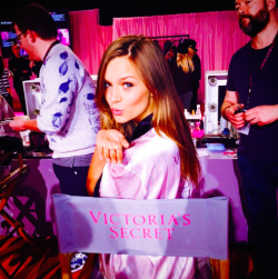 vs-angelwings:  THE VSFS 2014 HAS BEGUN:Josephine