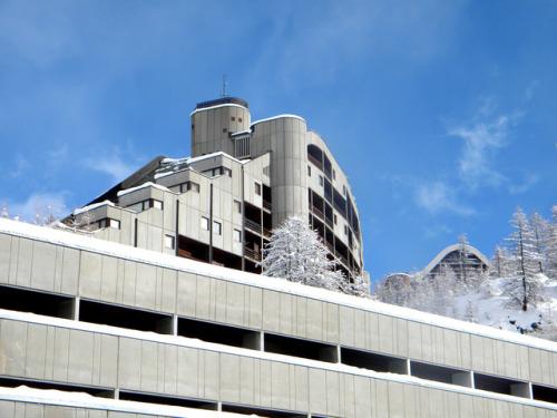 Cielo Alto complex, Cervinia, Francesco Dolza, 1974-78