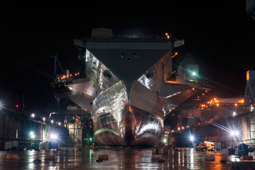 aircraftcarriers:  You haven’t experienced “BIG” until you are in a dry dock with a finished aircraft carrier. One year ago, Newport News Shipbuilding was getting ready to flood the dry dock where Gerald R. Ford (CVN 78) was constructed. Here are