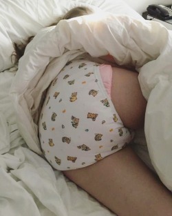 littleskittle19:Bear Bum 