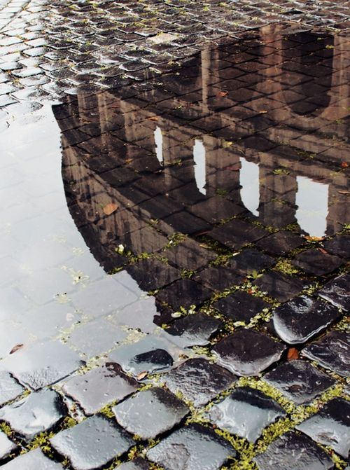 mythologer:Colosseum in Rome reflected.