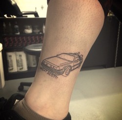 fuckyeahtattoos:  DeLorean done by Meg @