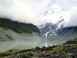 eartheld:  salkort:  Aoraki Mountains, South