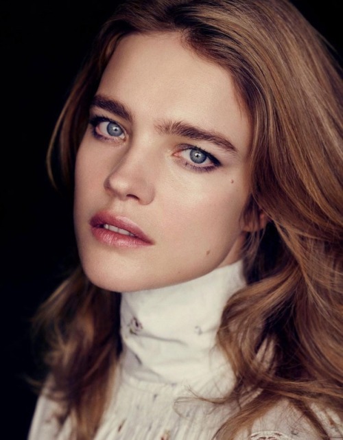 “Dress Code” Madame Figaro April 2015. Natalia Vodianova by Paul Schmidt, styling by Cec