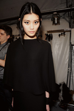 driflloon:    Backstage @ Lanvin FW11  