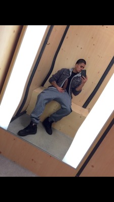 Michaelalaniz:  At The Mall!!!!! Horny As Fuck… Sum1 Come Sit On Daddy!  I&Amp;Rsquo;Ll