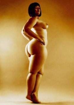 thickpretties:  Meet hottest thick women in your area TODAY! Over 1 MILLION thick, chubby &amp; BBW women are waiting for YOU on this largest exclusive BBW dating site! FREE SIGN UP! 