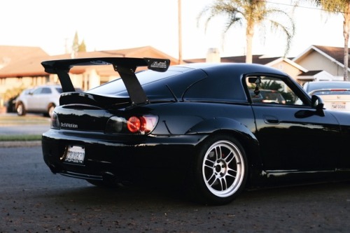 phuckingphil: Rory bickin back being bool’