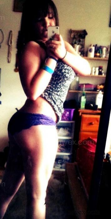 breastification:  Danielle Flamerose Cromwell 
