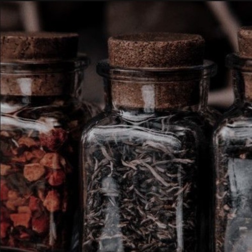 HERMIONE GRANGER AS AN ALCHEMIST