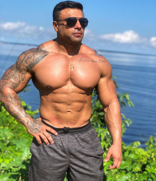 Elianderson Freitas.
