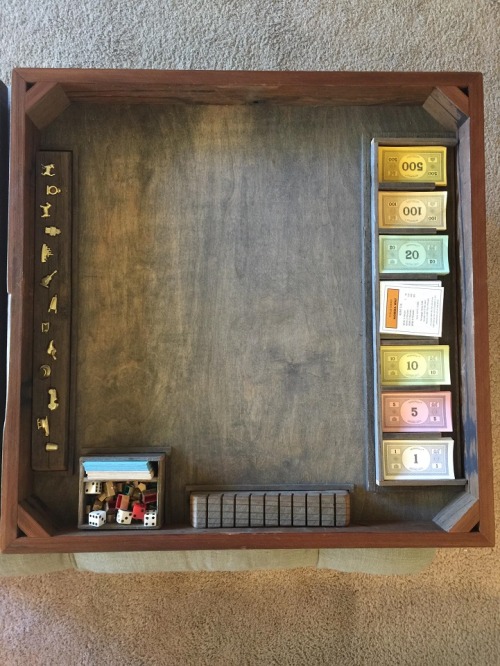 giraffepoliceforce: mymodernmet: Man Builds Custom-Made Monopoly Board to Propose to His Girlfrien