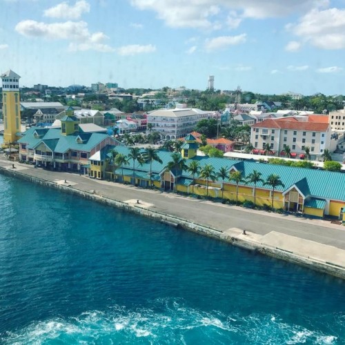 a few of the places we’ve hit up since I’ve been goneBeaufort, SC ★ Nassau, The Bahamas 