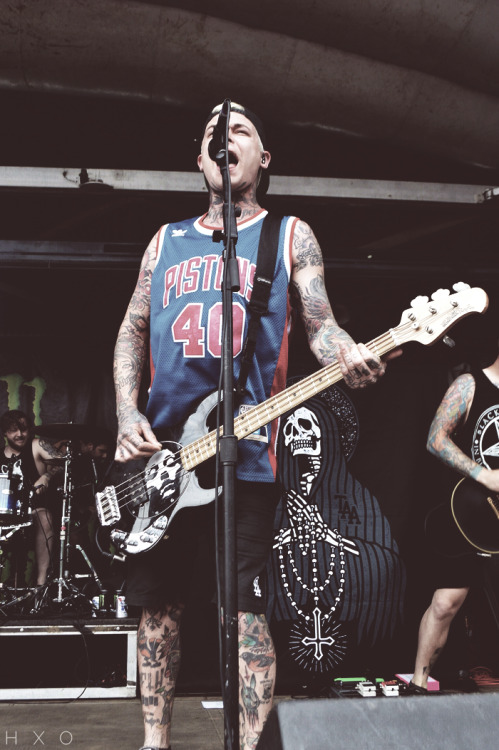 amityafflixion:  The Amity Affliction  (X) (X) 