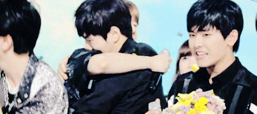gyuxsoo: myunggyu’s hug (again) for today’s winner at music bank ♡ #Bad4thWin