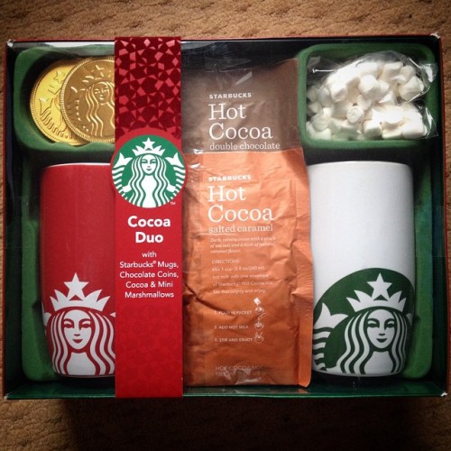 This @starbucks Cocoa Duo is about to be demolished #starbucks #coco #hotchocolate #marshmallow #cho