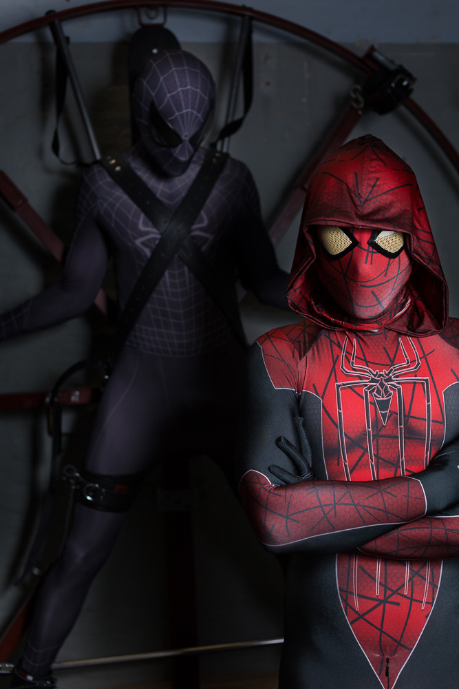 almostlycra: Spiderman in Trouble Part 3 Other Parts: http://almostlycra.tumblr.com/post/157161800731/some-pics-made-with-friends-in-the-qu%C3%A4lgeist