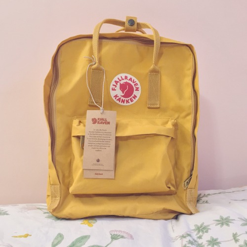 blushstudies:8-14-16 Shoutout to my mom for the best birthday present! Right in time for school!