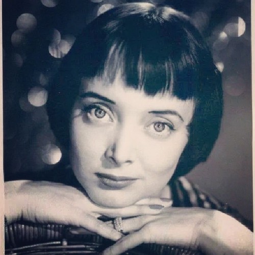 morticiasgrandromance: Happy Birthday Carolyn Sue Jones (b.28 April, 1930) ❤️