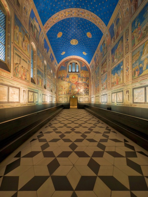 la Cappella degli Scrovegni - PadovaGIOTTOsource: www.italia.it/