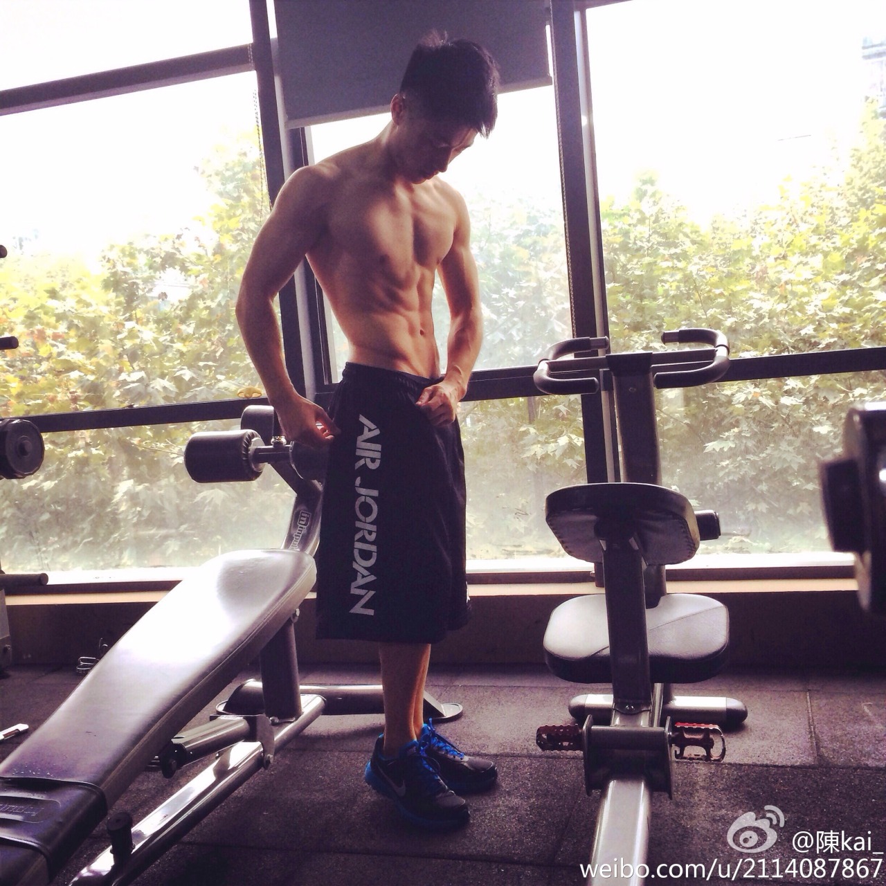 vernonlqchan:  Chinese cutie hunk Chen Kai~good looking n good body~ 