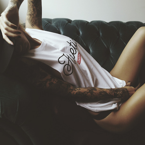 I love girls.