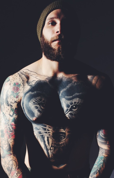iamrickyhoover:  hammatime91:  More Rod for ya. IG: @rodalan  Would love this have a body like this. 😔 