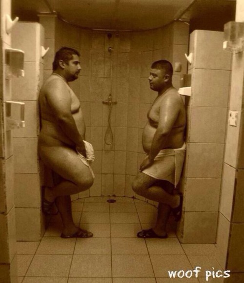 chubpornlover:  Me están esperando ustedes dos?? 