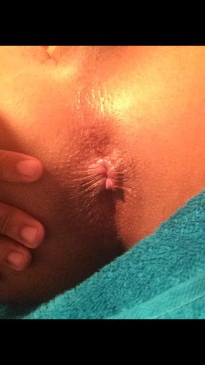 addicted2cakes:  lightskinnedboys:  IG:mr.allennn  Submit pics & videos to kik carmelmocaswagg & Follow me on twitter @carmelmocaswagg & if you like cake follow me on tumblr http://addicted2cakes.tumblr.com
