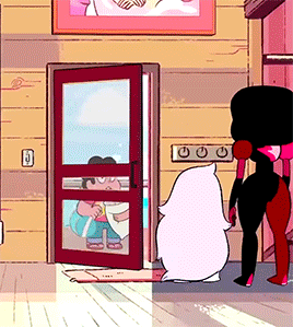 lions-dimensional-mane:

He’s all grown up.


*ugly sobbing* #steven universe#su spoilers #steven universe spoilers #suf spoilers#su#garnet#steven#amethyst#pearl#connie#greg