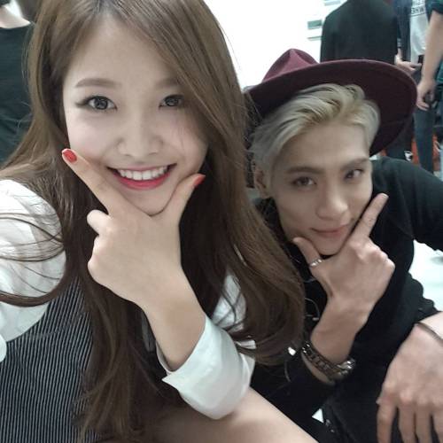 fyjjong:  (150922) @jonghyun.948: is yeri called yeri because she’s pretty? (source: thatcoolcatmeow)  