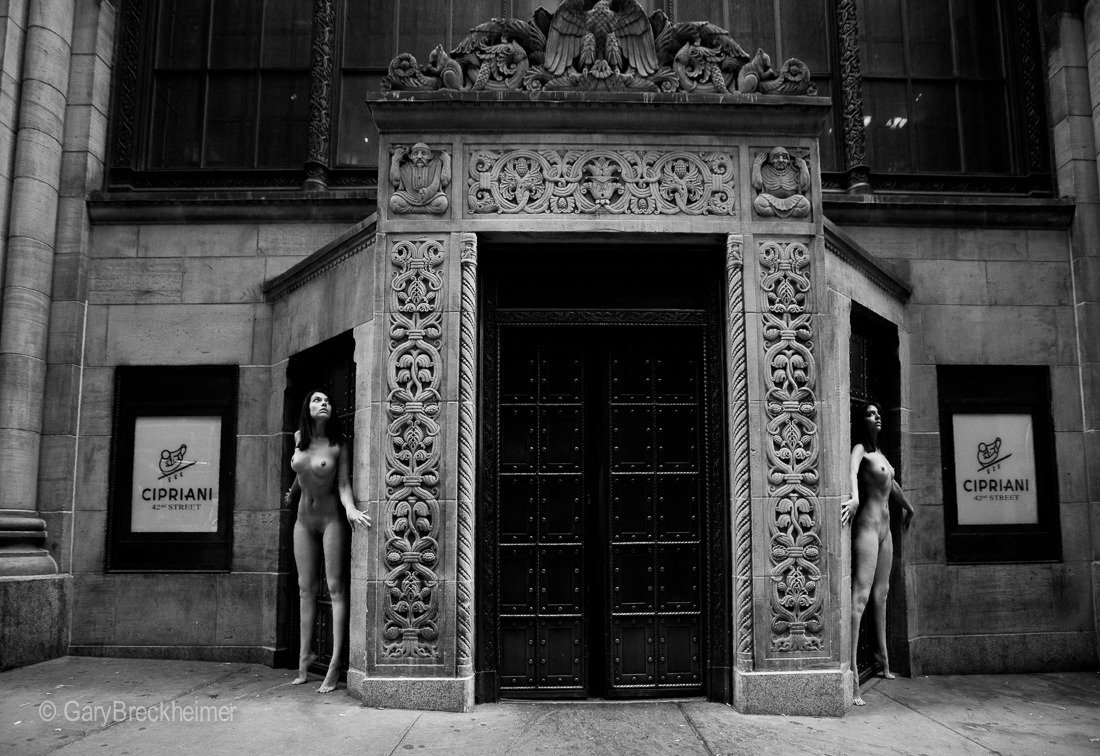 beautifullyundressed:   Model: Mona-Innominata Photographer:  Gary Breckheimer On